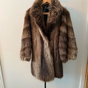 REAL FUR MID LENGHT COAT